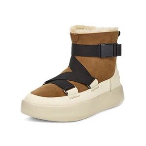 UGG Classic Boom buckle strap boot size 8, EU 39